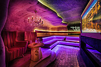 Swiss stone pine lounge in the Edelstein Spa at the Wellnesshotel Winzer