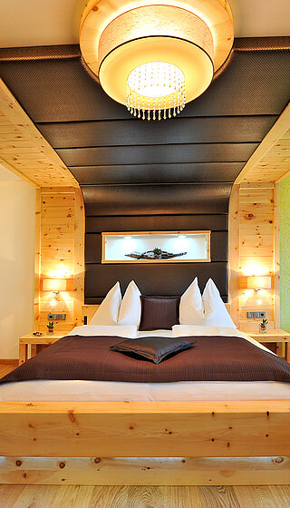 Suite Harmonie mit Whirlpool im Adults Only Hideaway Hotel Winzer