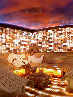 Brine grotto at the Edelstein Spa in the Wellnesshotel Winzer in Upper Austria